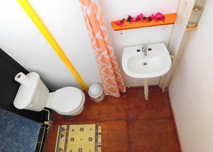 Chakpool Hostal & Camping