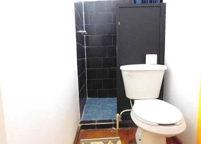 Chakpool Hostal & Camping Pensión *