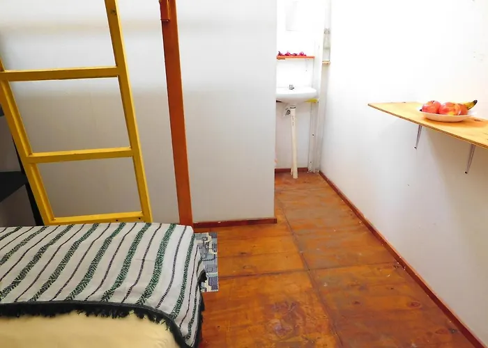 Chakpool Hostal & Camping Pensión *